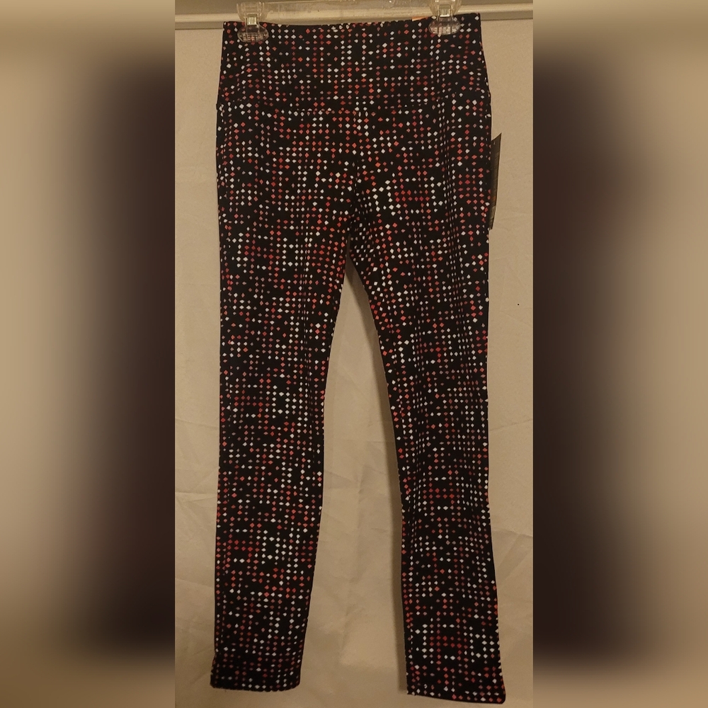 NWT - Size Small -.slim-sation leggings.
